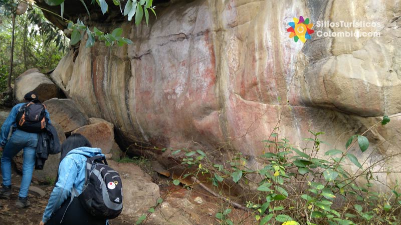 Arte Rupestre Muisca en el Parque La Poma