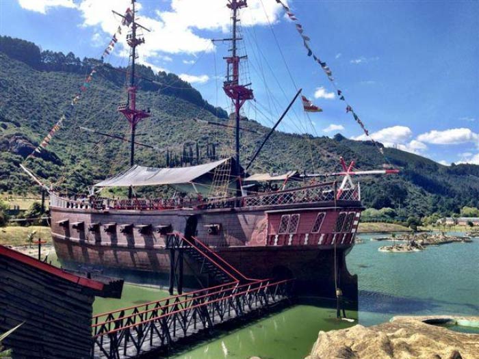 Barco Pirata Parque Jaime Duque