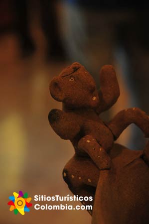 Pieza cerámica museo arqueológico tierradentro 