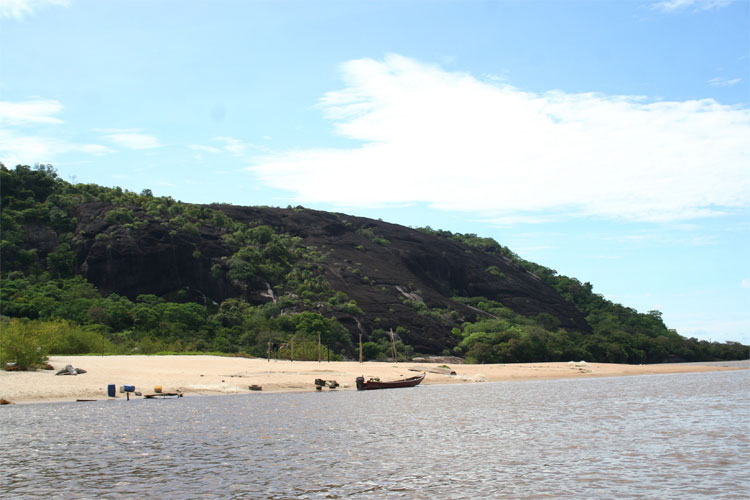 Lanchas en el Parque el Tuparro