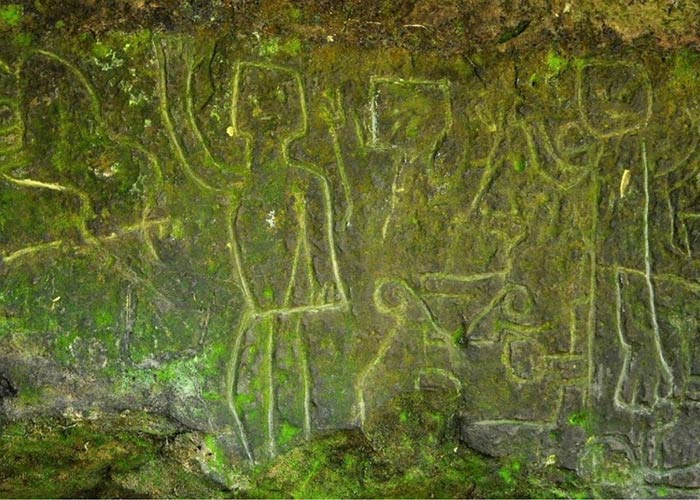 Petroglifos del encanto, Florencia